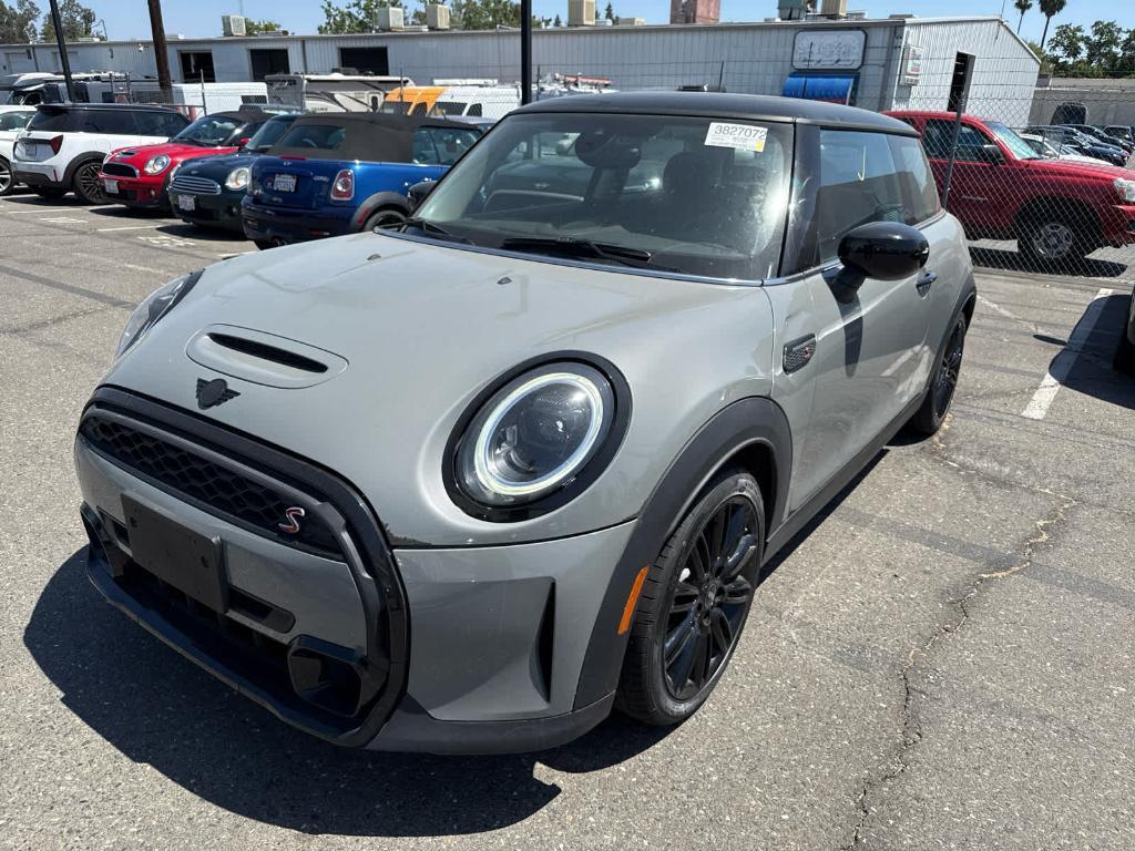 used 2023 MINI Hardtop car, priced at $28,998