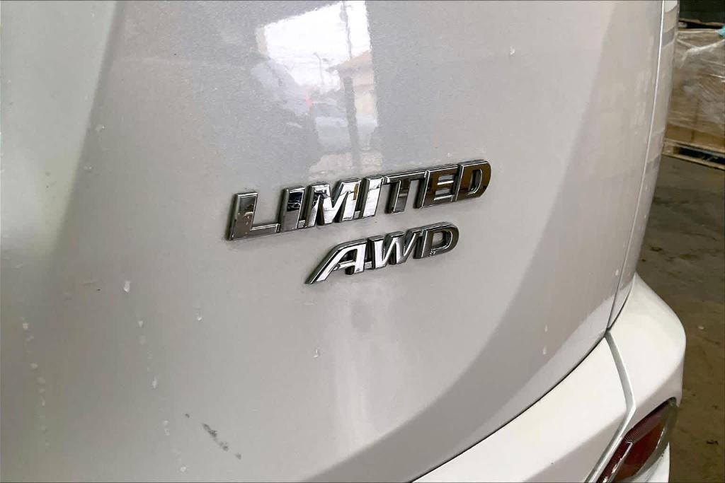 used 2018 Toyota RAV4 car, priced at $18,998