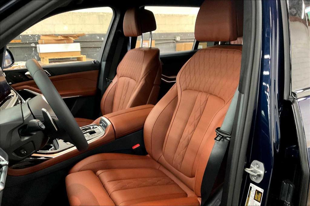 new 2026 BMW X7 car, priced at $121,775