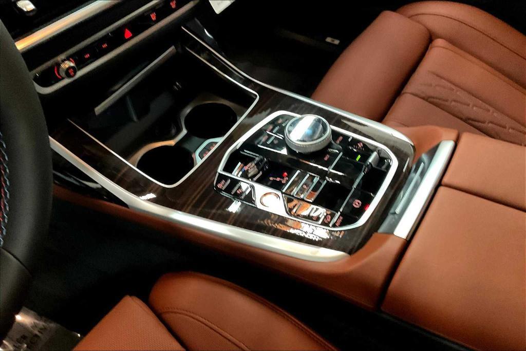 new 2026 BMW X7 car, priced at $121,775