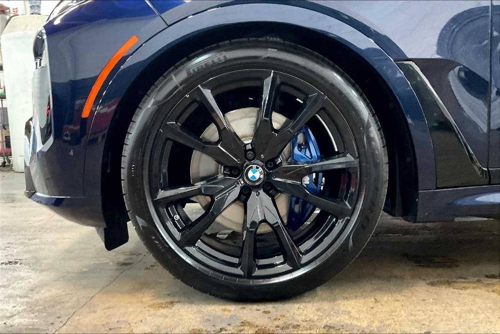 new 2026 BMW X7 car, priced at $121,775