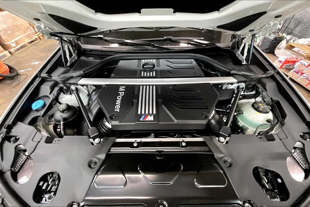 new 2025 BMW X4 M car, priced at $89,485