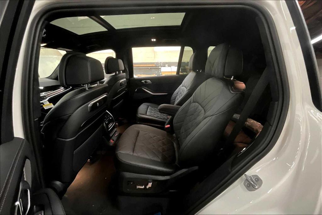 new 2026 BMW X7 car, priced at $98,475
