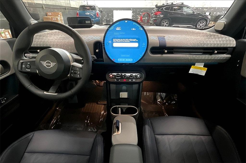 new 2025 MINI Hardtop car, priced at $38,920