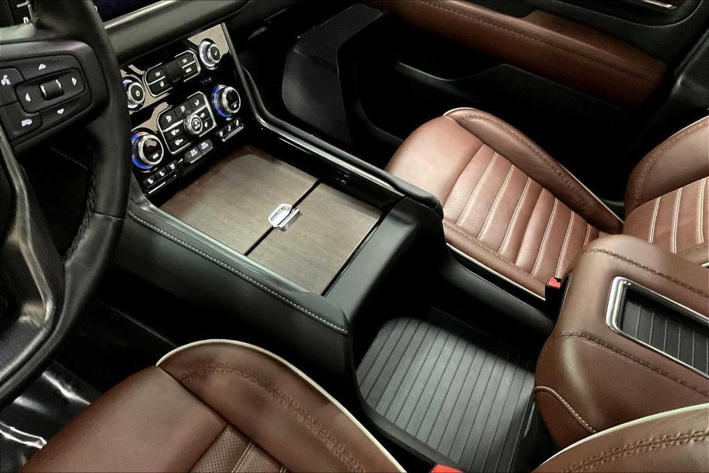 used 2023 GMC Yukon car, priced at $81,991