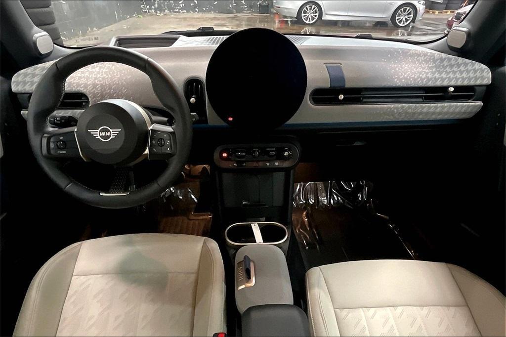 used 2025 MINI Hardtop car, priced at $33,507