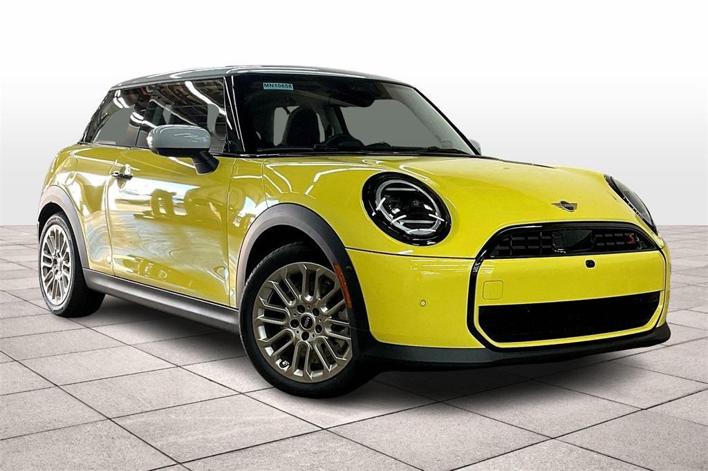 new 2025 MINI Hardtop car, priced at $37,330