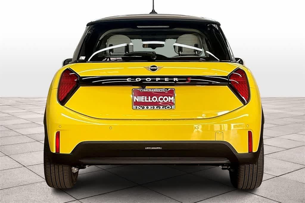 new 2025 MINI Hardtop car, priced at $37,330