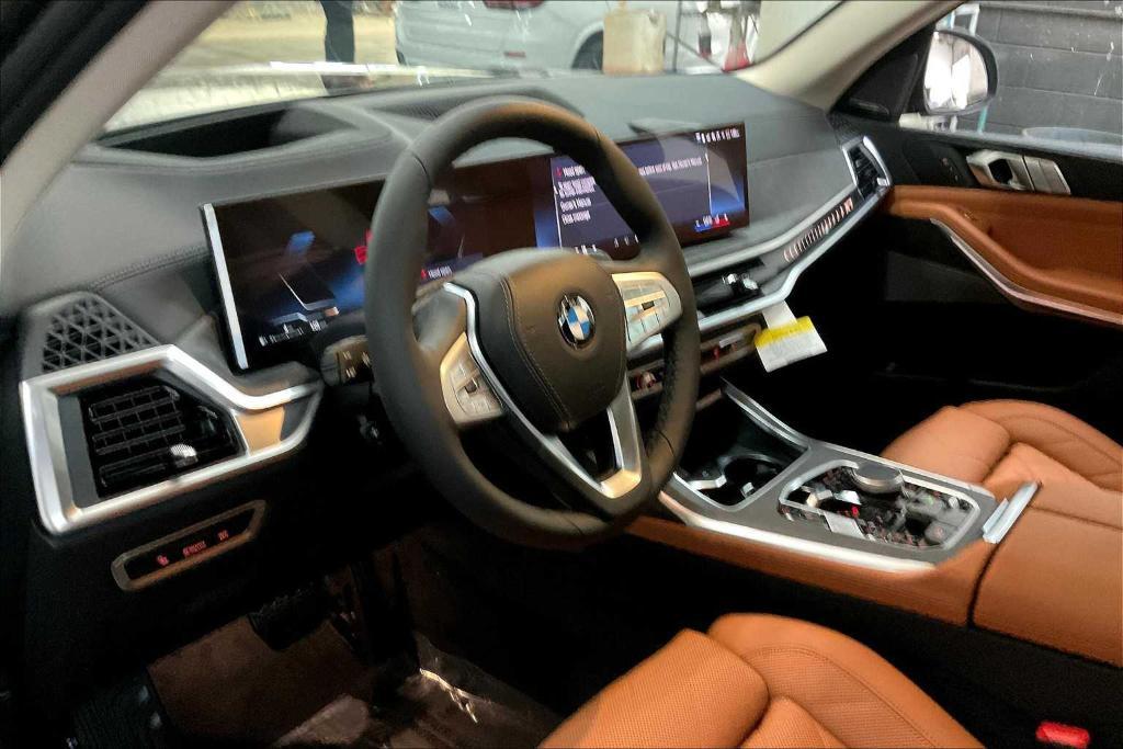 new 2026 BMW X7 car, priced at $94,925