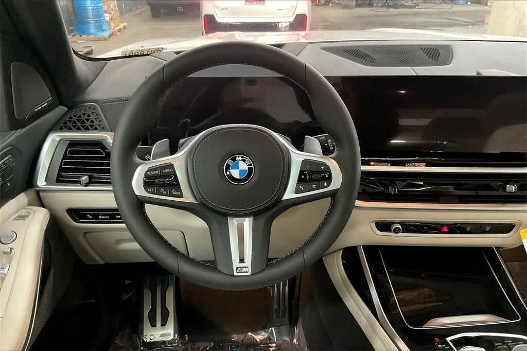 new 2025 BMW X7 car, priced at $120,075