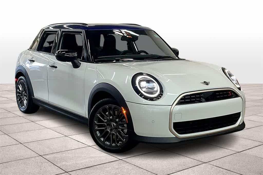 new 2025 MINI Hardtop car, priced at $39,230