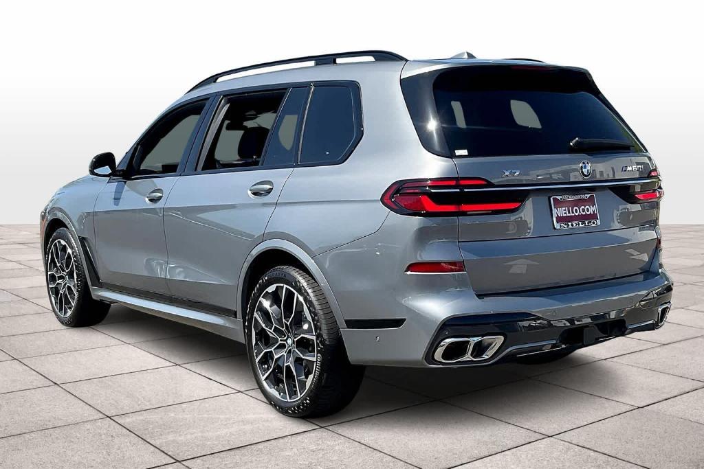 new 2025 BMW X7 car, priced at $121,220