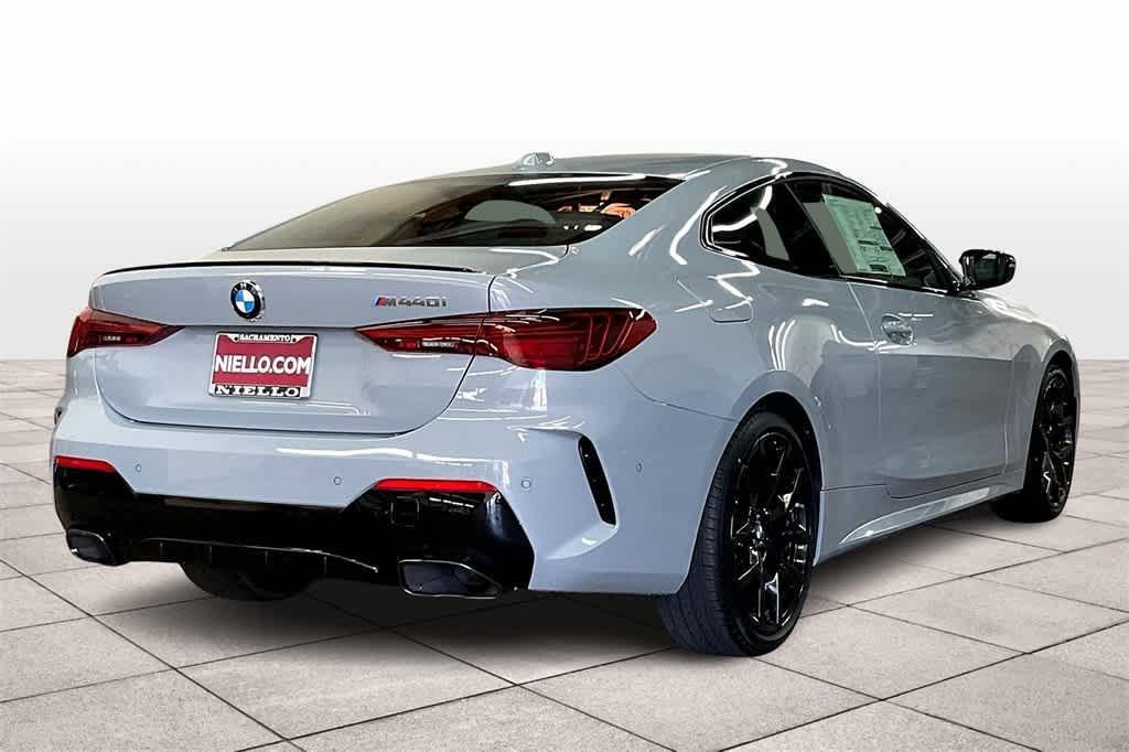 new 2025 BMW M440 car, priced at $70,395