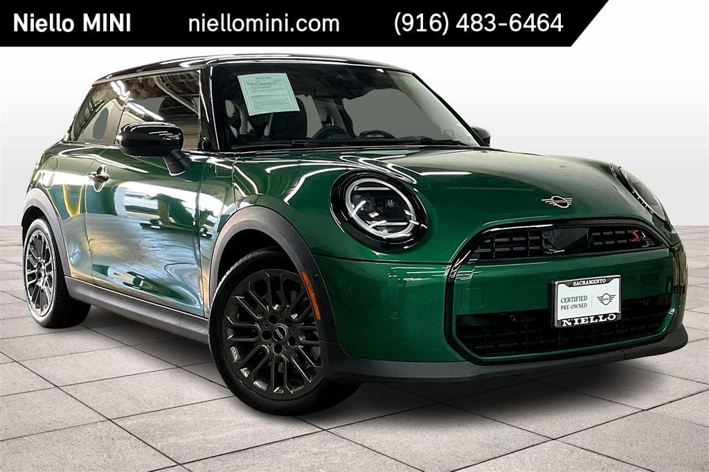 used 2025 MINI Hardtop car, priced at $29,892