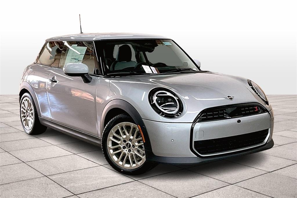 new 2025 MINI Hardtop car, priced at $37,810