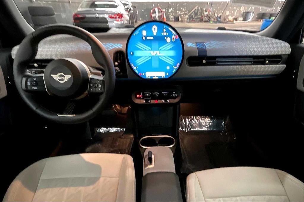 used 2025 MINI Hardtop car, priced at $33,993