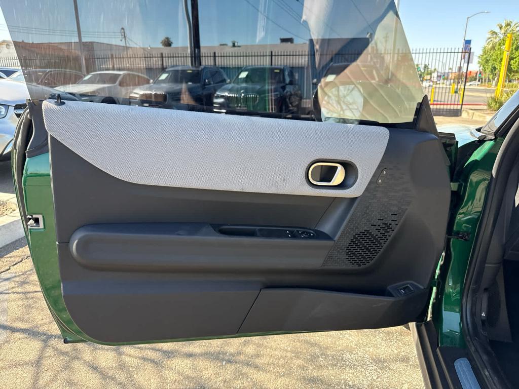 used 2025 MINI Hardtop car, priced at $33,993
