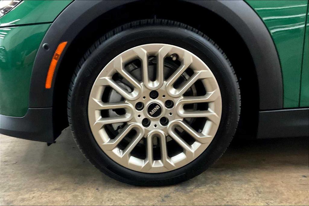 used 2025 MINI Hardtop car, priced at $33,993