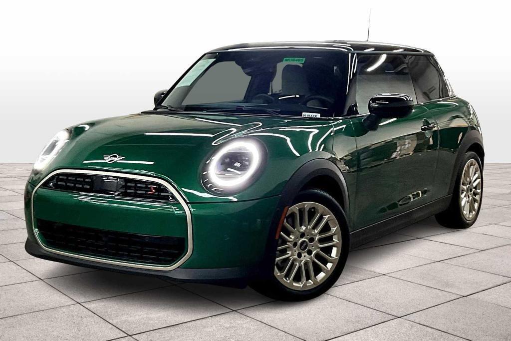 used 2025 MINI Hardtop car, priced at $33,993