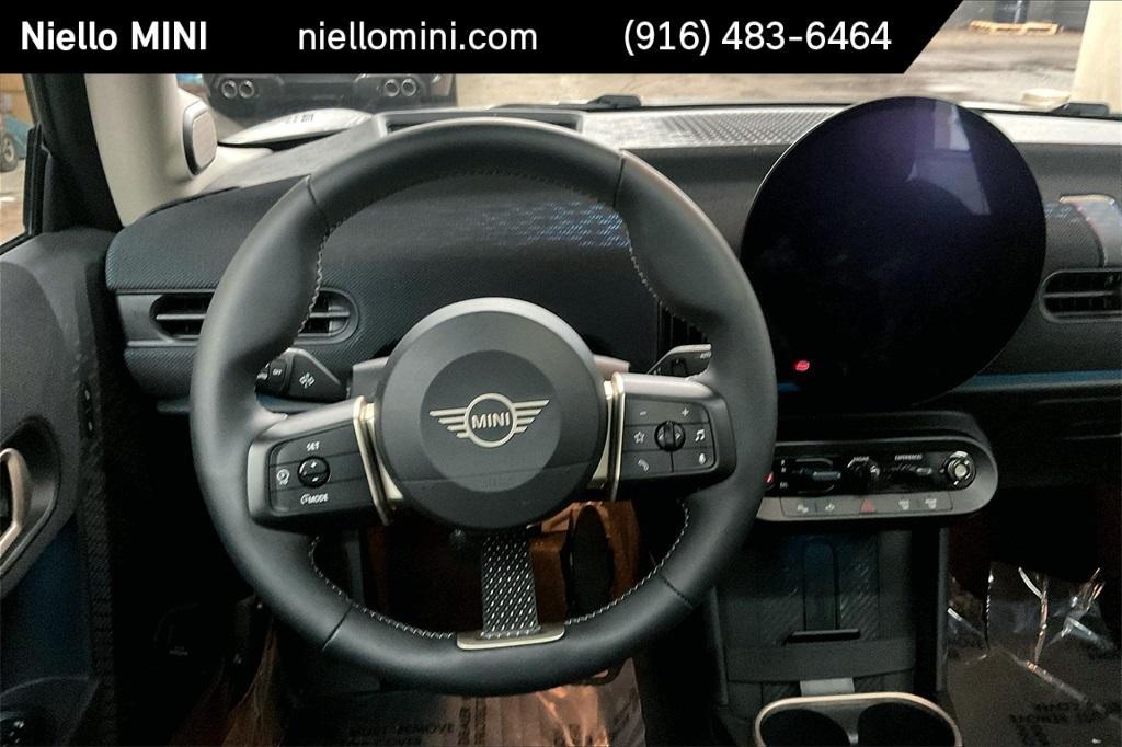 used 2025 MINI Hardtop car, priced at $32,692