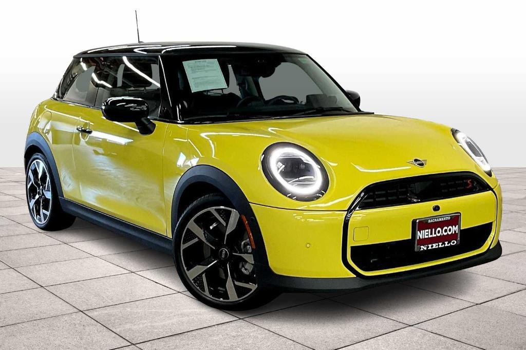 used 2025 MINI Hardtop car, priced at $31,991