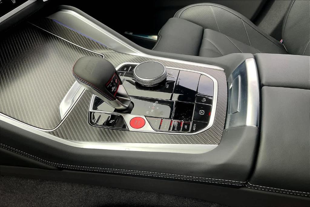 new 2025 BMW XM car, priced at $165,075