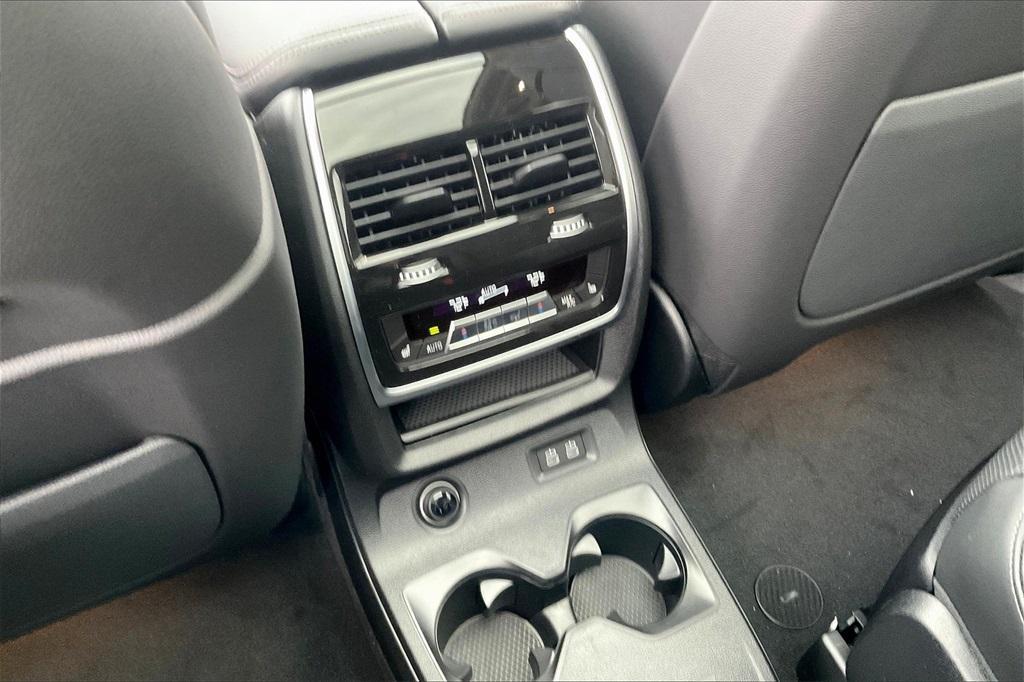 new 2025 BMW X7 car, priced at $91,820