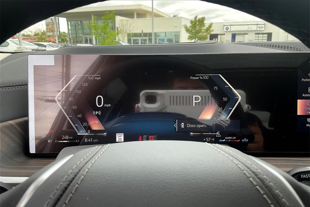 new 2025 BMW X7 car, priced at $91,820