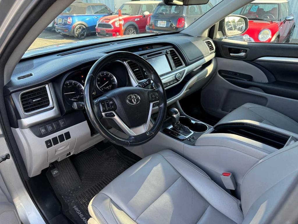 used 2017 Toyota Highlander car, priced at $26,716