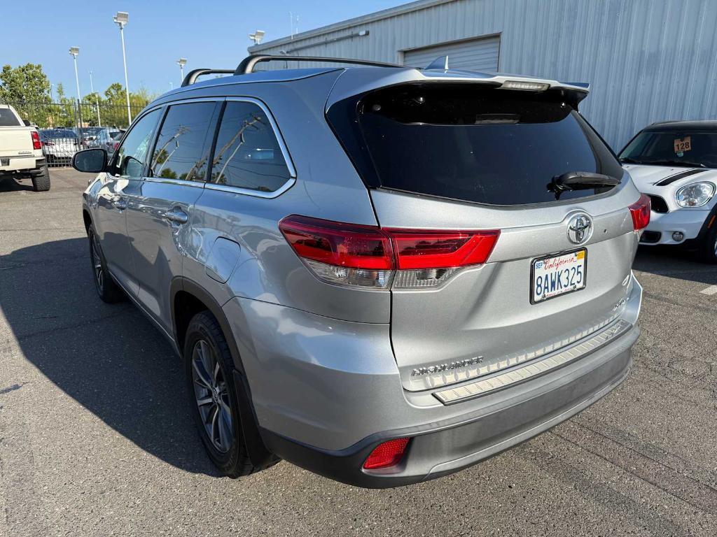 used 2017 Toyota Highlander car, priced at $26,716