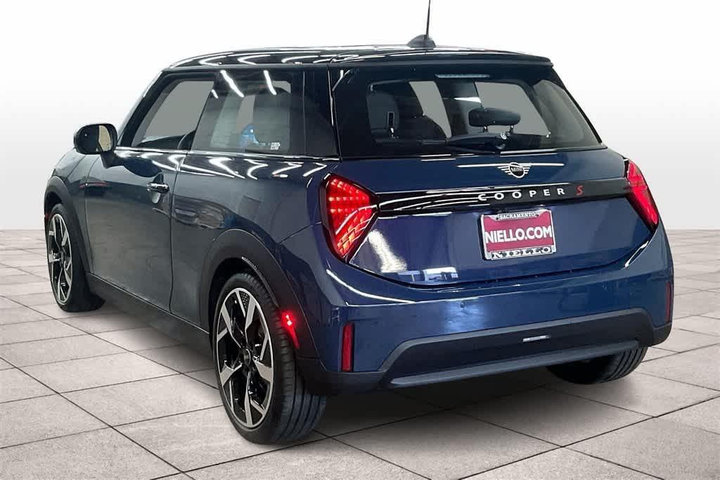 new 2025 MINI Hardtop car, priced at $37,330