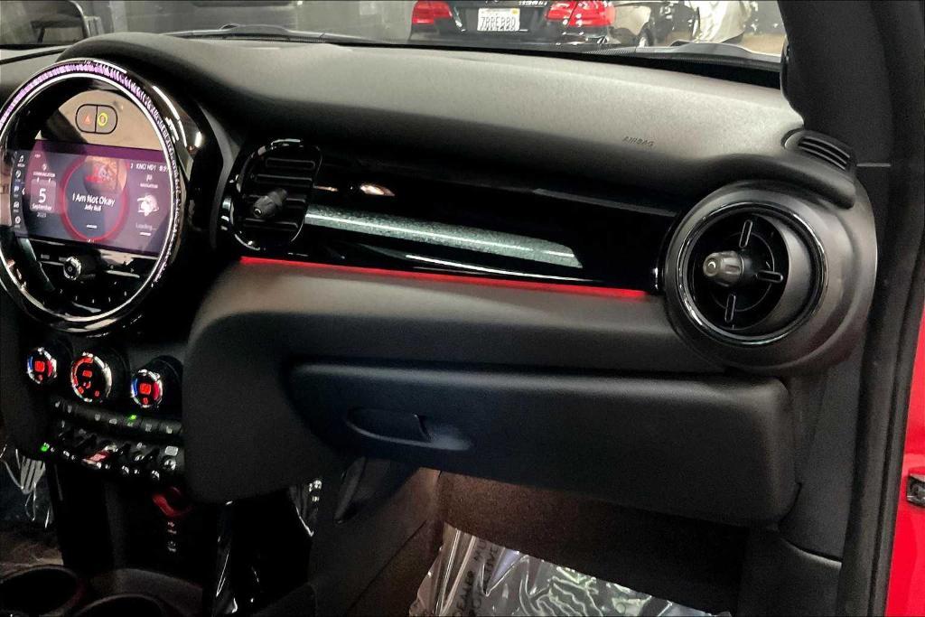 used 2024 MINI Hardtop car, priced at $41,454