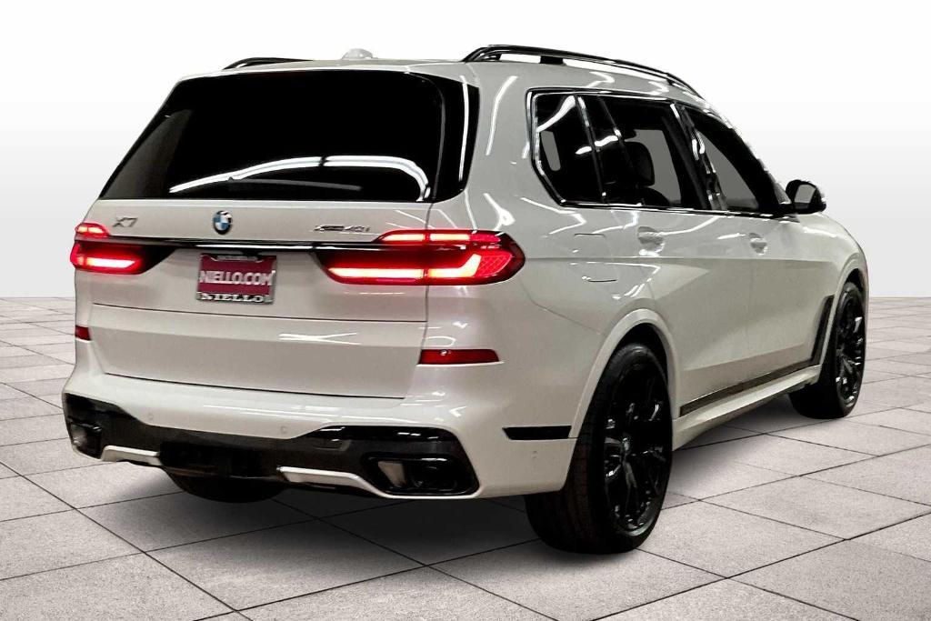 new 2026 BMW X7 car, priced at $98,125