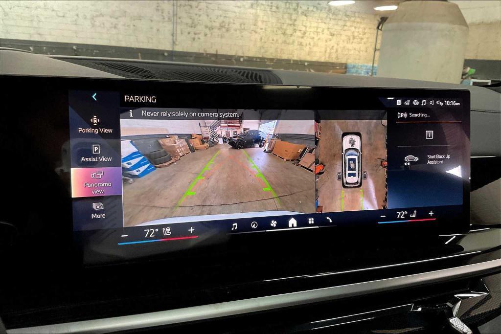 new 2026 BMW X7 car, priced at $98,125