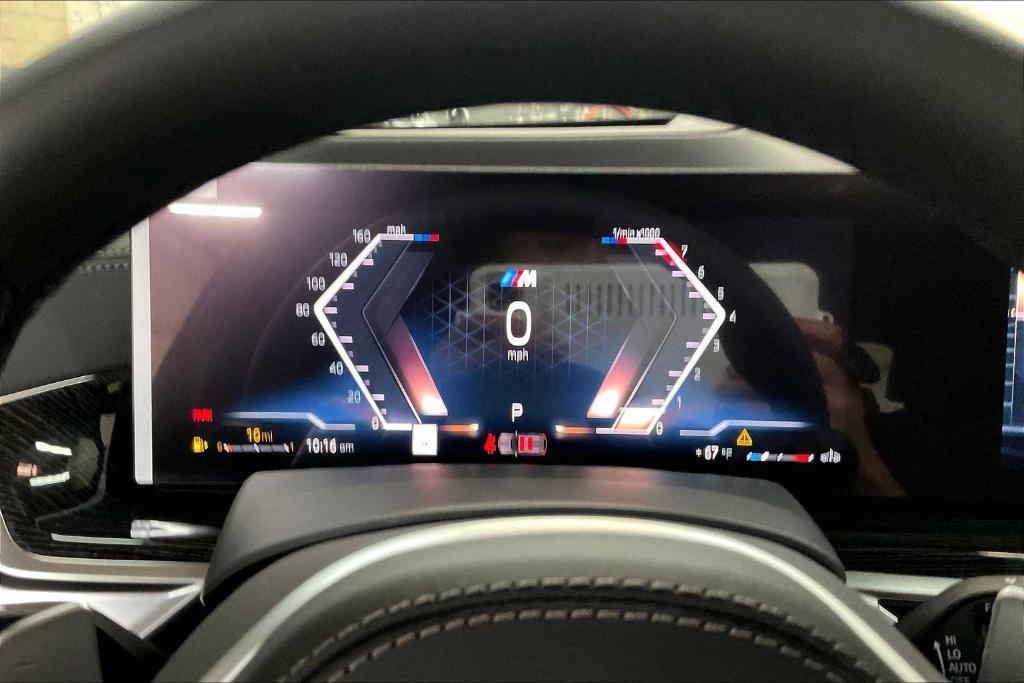 new 2026 BMW X7 car, priced at $98,125