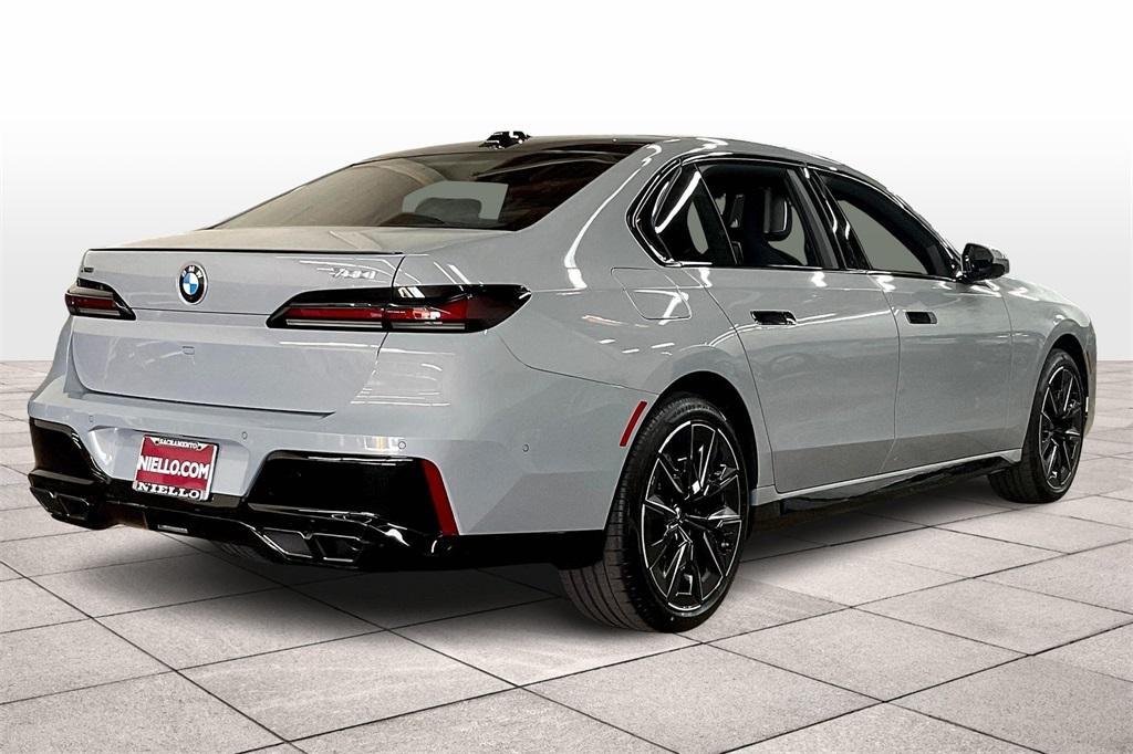 new 2025 BMW 760 car, priced at $129,625