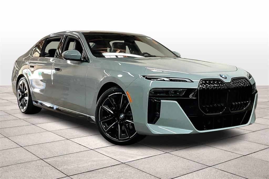 new 2025 BMW 760 car, priced at $129,625