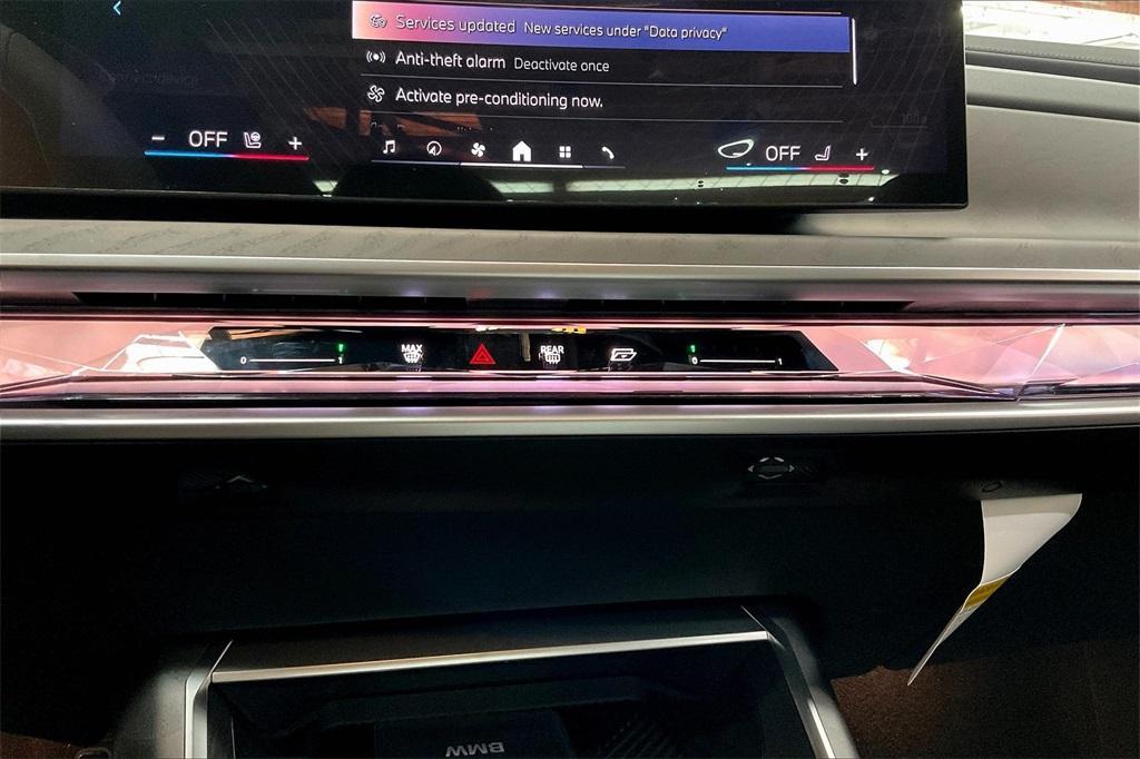 new 2025 BMW 760 car, priced at $129,625