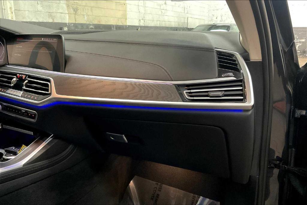 used 2022 BMW X7 car, priced at $52,494