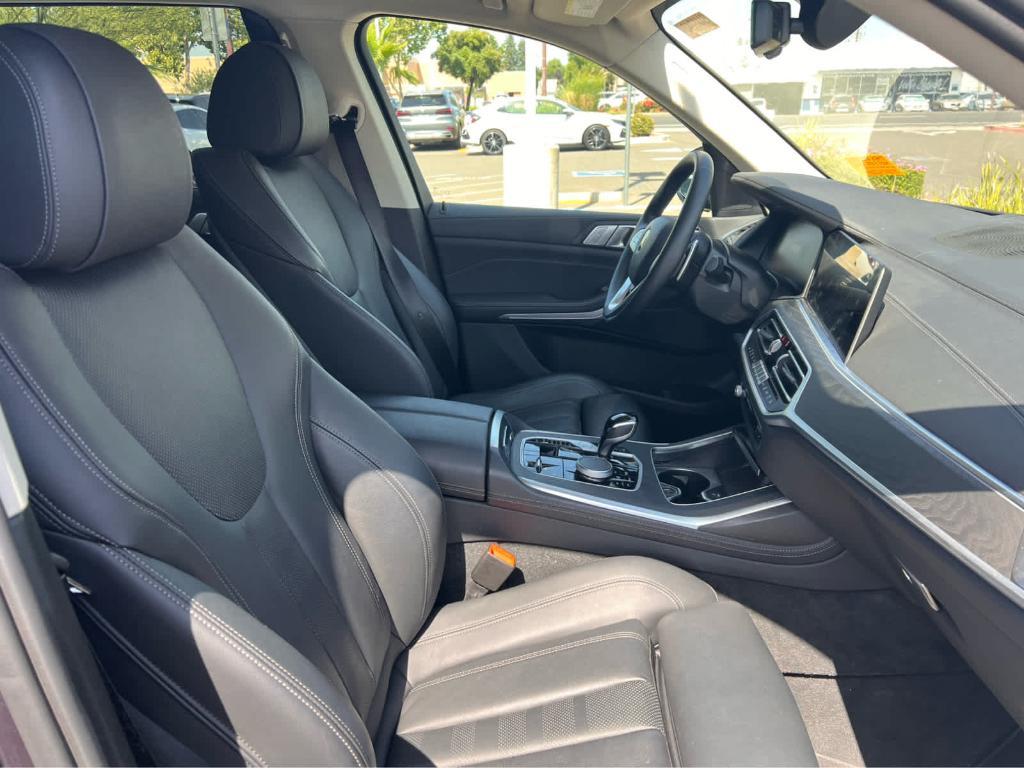 used 2022 BMW X7 car, priced at $55,995