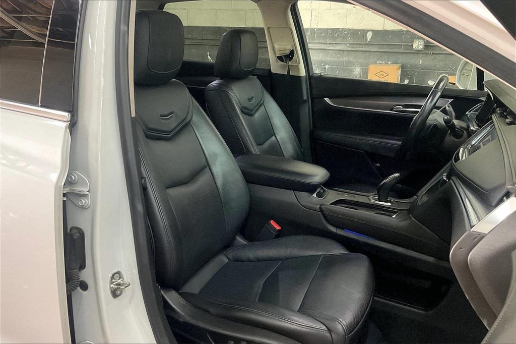 used 2019 Cadillac XT5 car, priced at $16,907