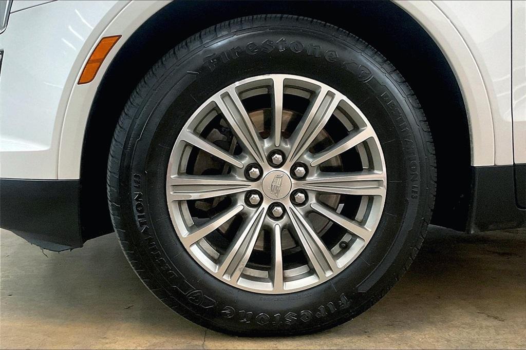 used 2019 Cadillac XT5 car, priced at $16,907