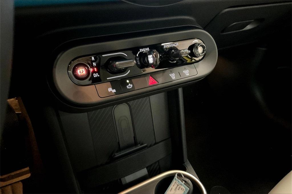 new 2025 MINI Hardtop car, priced at $38,410