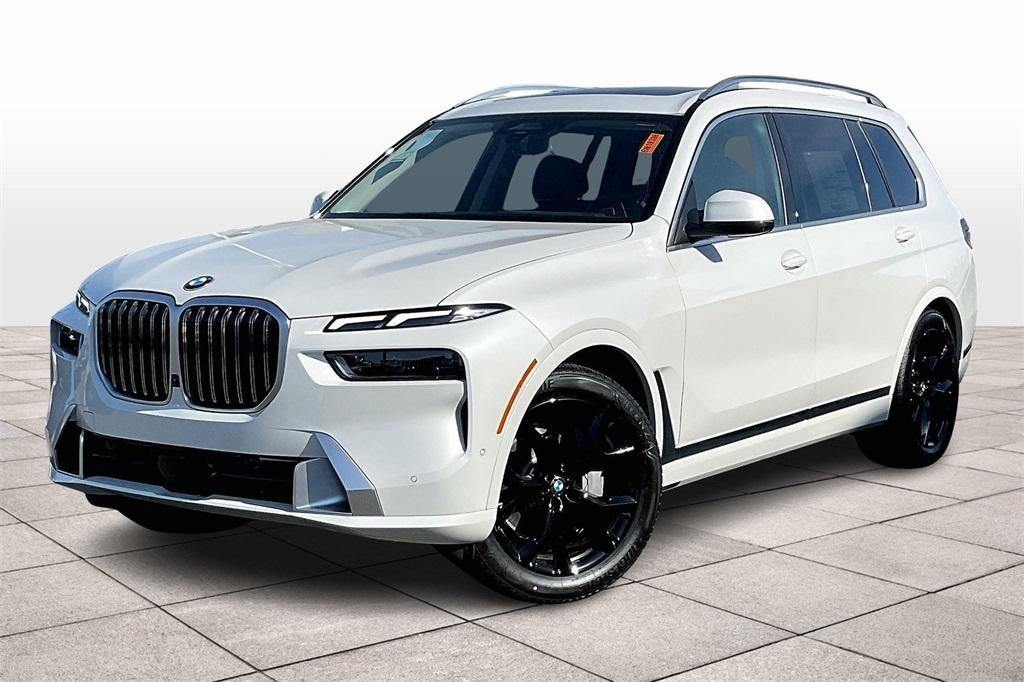 new 2025 BMW X7 car, priced at $90,970