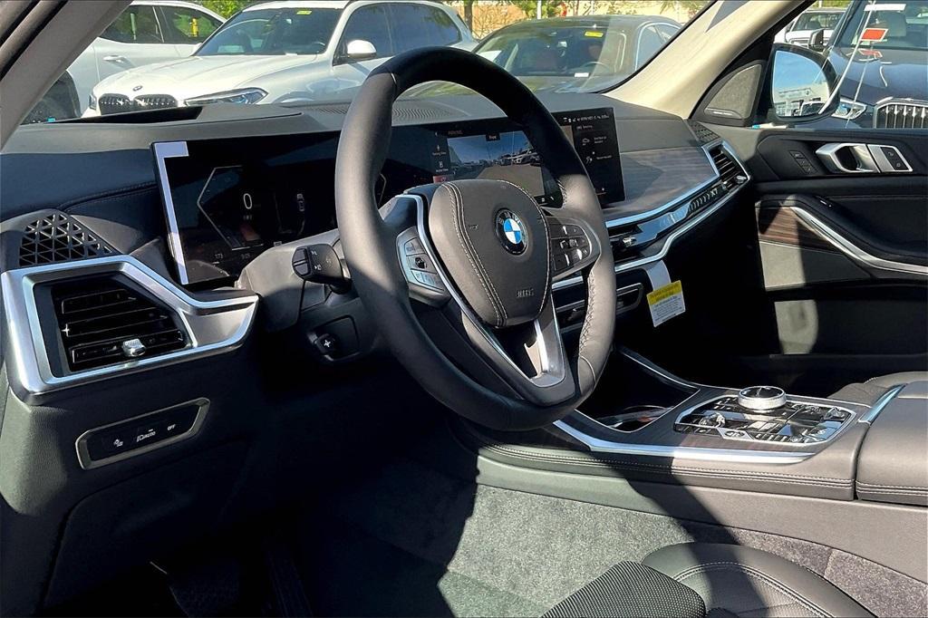 new 2025 BMW X7 car, priced at $90,970