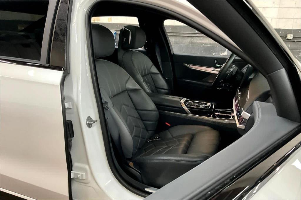used 2023 BMW 760 car, priced at $74,797