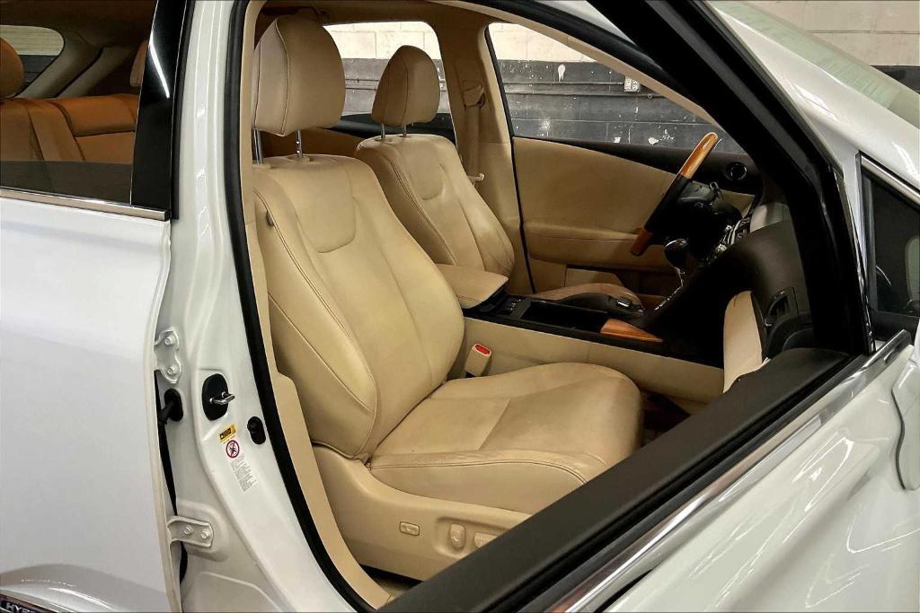 used 2015 Lexus RX 450h car, priced at $18,105