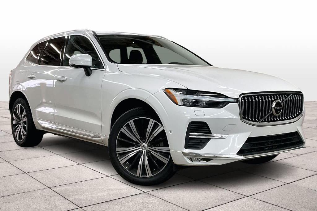 used 2022 Volvo XC60 car, priced at $32,992
