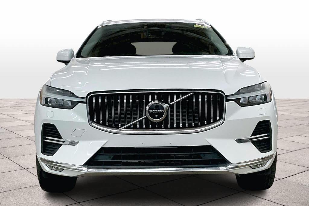 used 2022 Volvo XC60 car, priced at $32,992