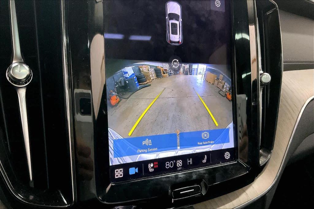 used 2022 Volvo XC60 car, priced at $32,992